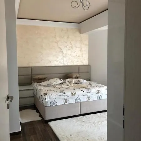 Apartment White Apartmans Mamaia